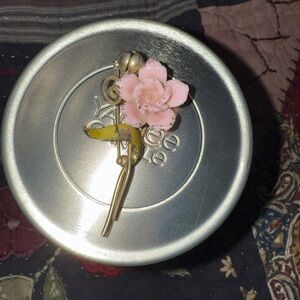 Hobe vintage brooch signed piece pink Rose ‘65
